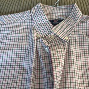 Men’s Vineyard Vine casual button down shirt XL